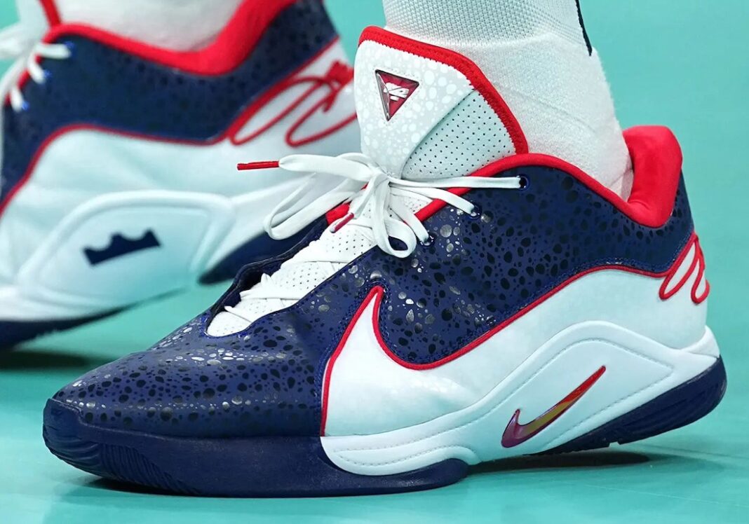 LEBRON JAMES DEBUTS ANOTHER NIKE LEBRON 22 “USA” PE Release Date, Review, Price