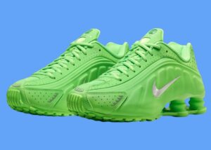 Nike Shox R4 “Green Strike” Review, Release Date and Price